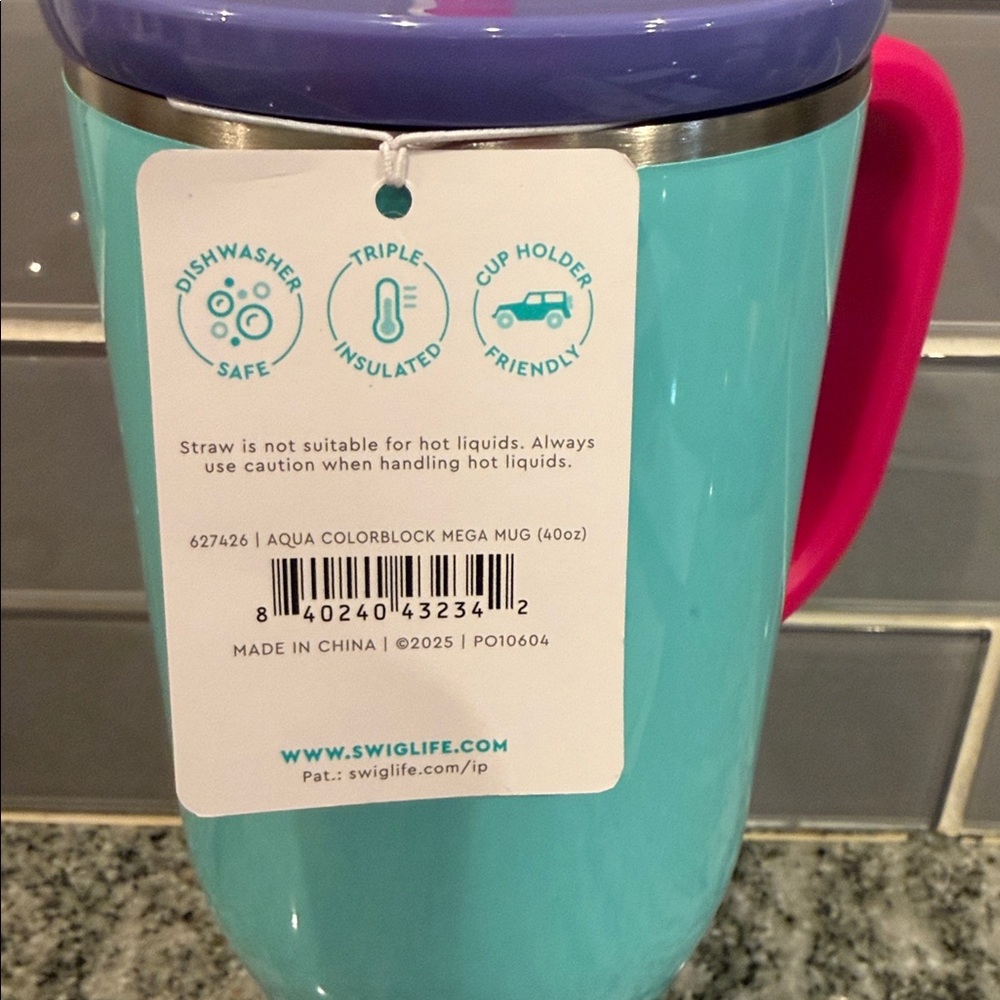 Swig Life 40oz. Aqua Colorblock Mega Mug Brand New - Picture 3 of 4